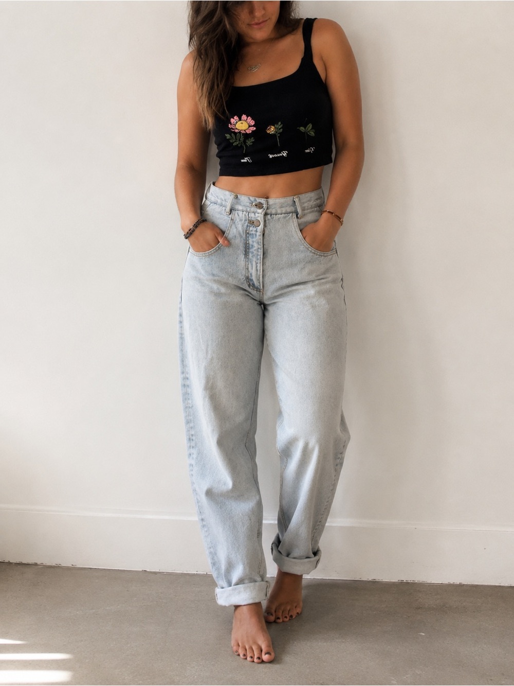 Guess 80s Vintage High-Waisted Jeans (Light Wash)